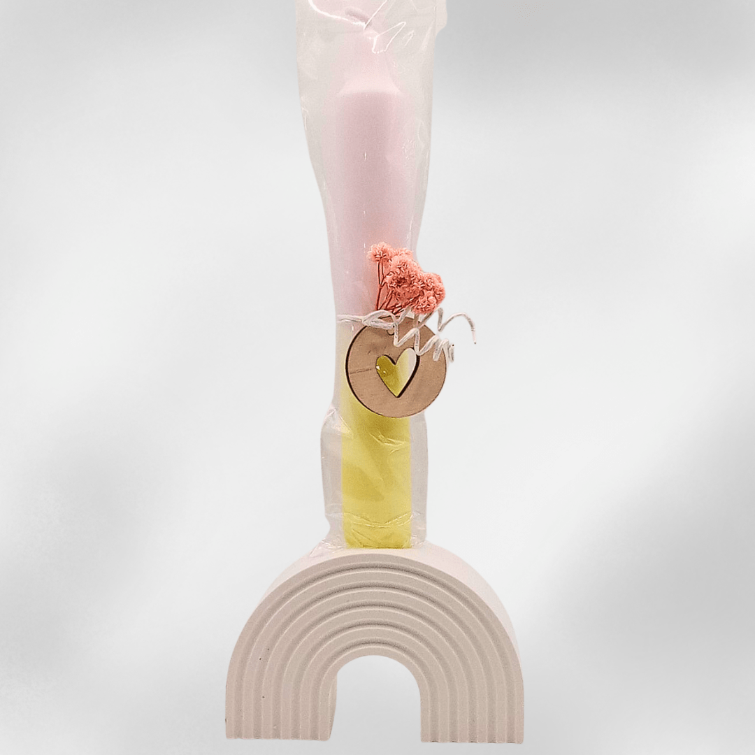 Regenbogen - Kerzenhalter mit Trockenblumen und Herzanhänger – Handgemachte Deko aus Keraflott - Zauberwerk