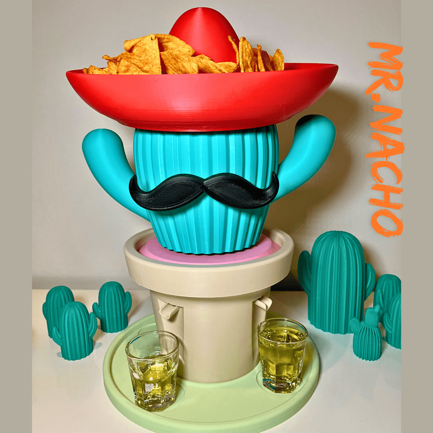 Komplettes Tequila-Partyset Mr. Nacho: Vier Shotgläser für Tequila, bunte Kaktus-Deko, zwei kleine Dippschalen, Rezeptkarten und große Schale für Nachos, originelles Partyzubehör