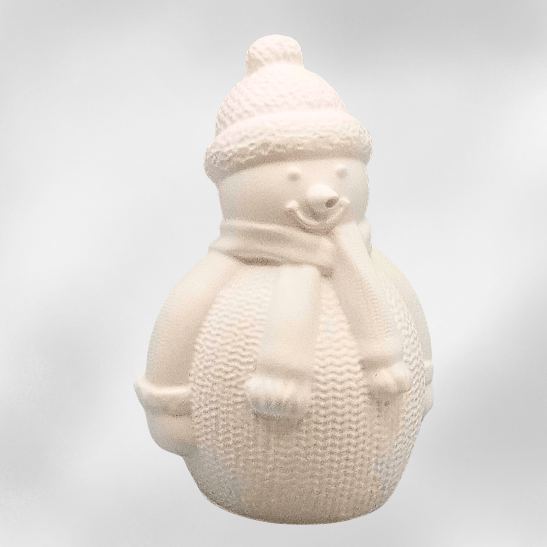 Schneemann Figur aus Keraflott – Handgefertigte Winterdeko mit Strickmuster - Zauberwerk