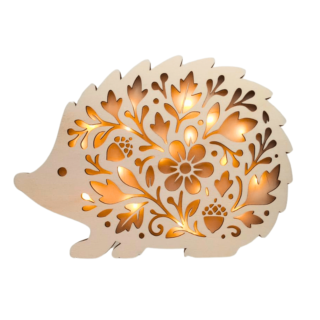 Leuchtfiguren aus Holz – Eichhörnchen oder Igel mit LED - Licht - Zauberwerk
