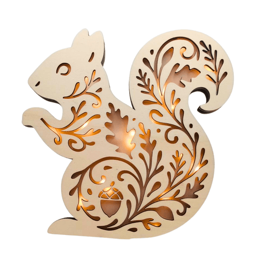 Leuchtfiguren aus Holz – Eichhörnchen oder Igel mit LED - Licht - Zauberwerk