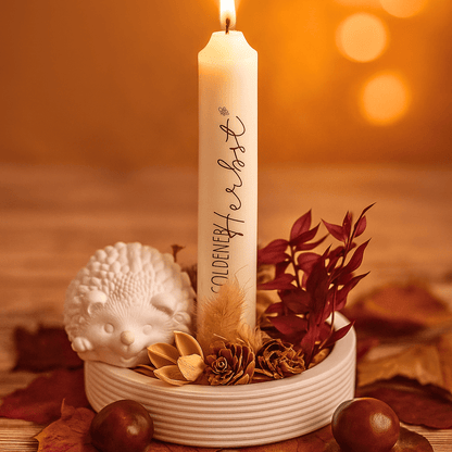 Herbstliche Deko mit Kerze „Goldener Herbst“ und Igel - Zauberwerk