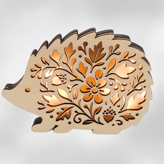 Herbstdeko Igel aus Holz mit LED - Licht – Handgemacht - Zauberwerk