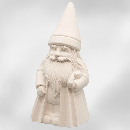 Weihnachtswichtel Figur aus Keraflott – Handgegossene Winterdeko aus Haiger - Zauberwerk